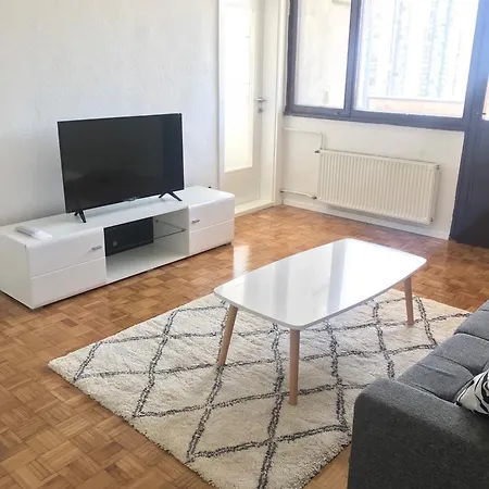Spacious Lovely Hrasno Apartman Sarajevo